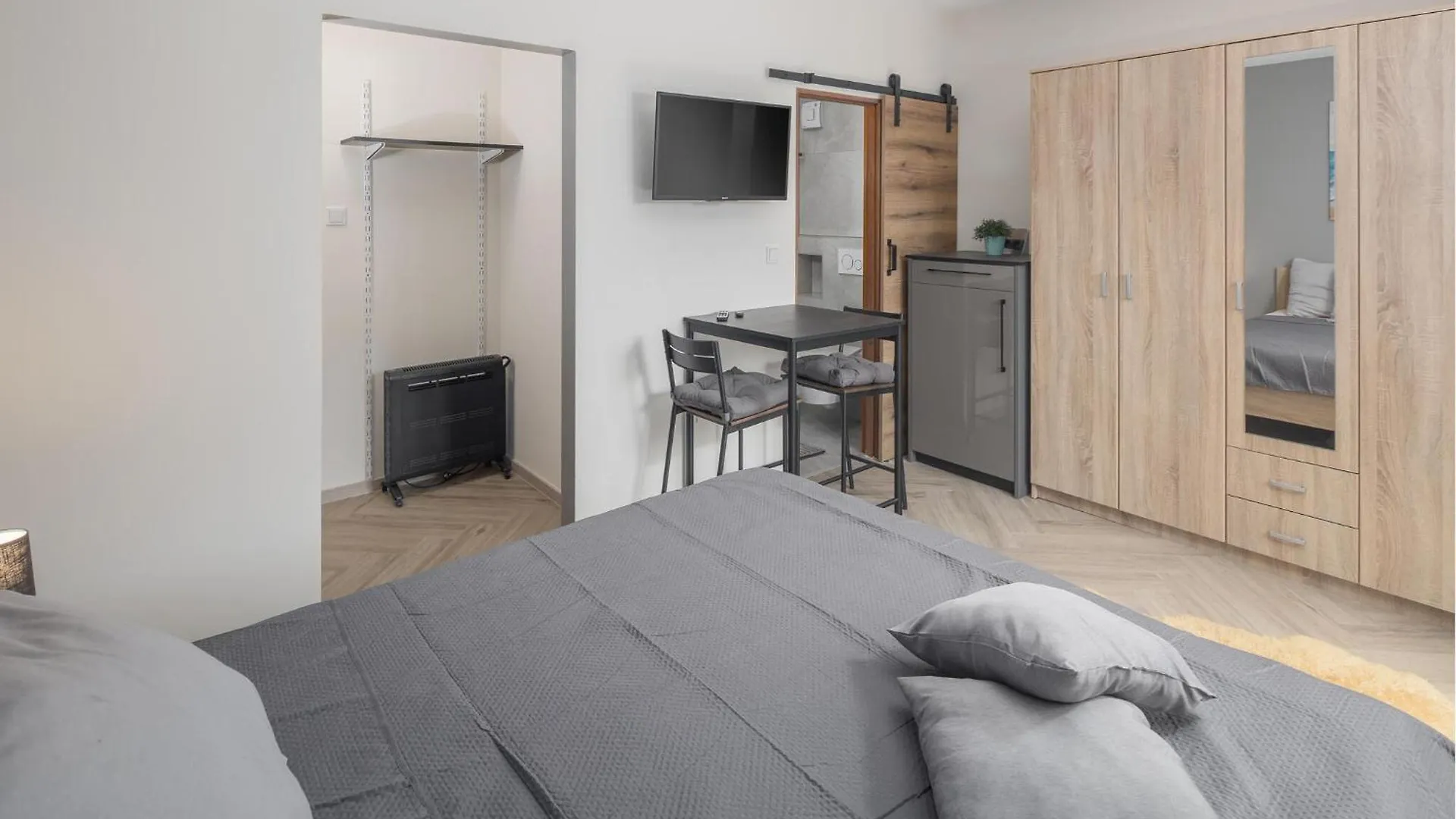Gorgeous Apartment In Micetici With Wifi Ladrovici Croatia
